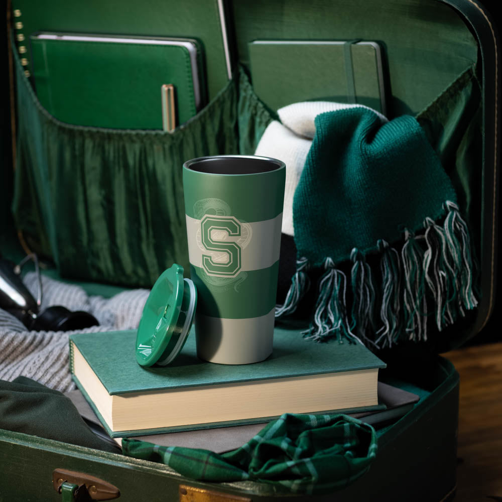 harry-potter-tumbler-f9 84ce9e4c9c5c--HarryPotter-Slytherin-4.jpg