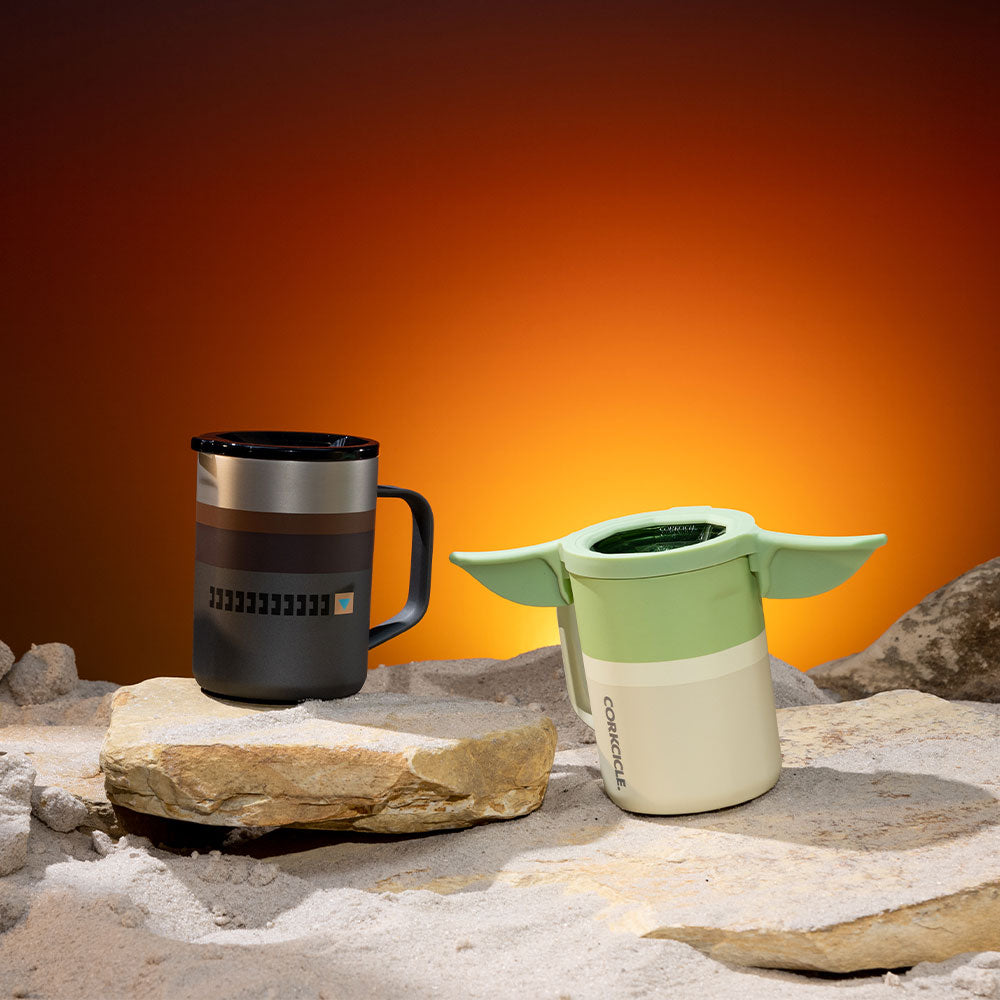 star-warstm-coffee-mug-n2 f0a10f21835d--Mandalorian-Grogu-Mug-1.jpg